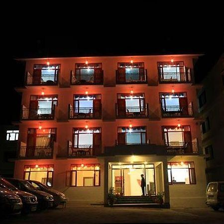 Chander Palace Manali  Bagian luar foto